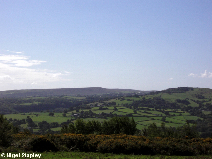Picture of a mountain in the distance