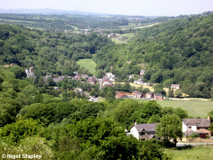 Picture of a village in a deep valley