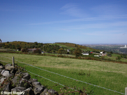 Picture of a small village on a mountain-top