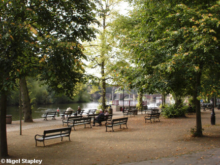 Picture of a promenade area on a riverbank