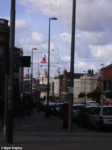 Picture of a city street