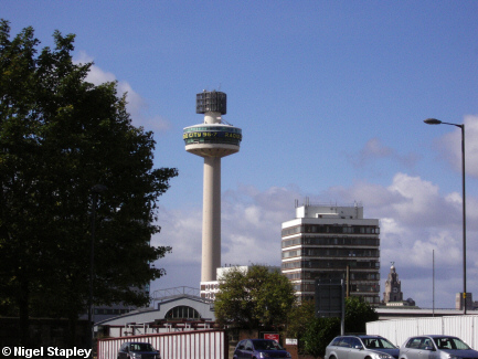 Picture of a tower in a city centre