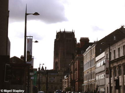 Picture of a stone cathedral